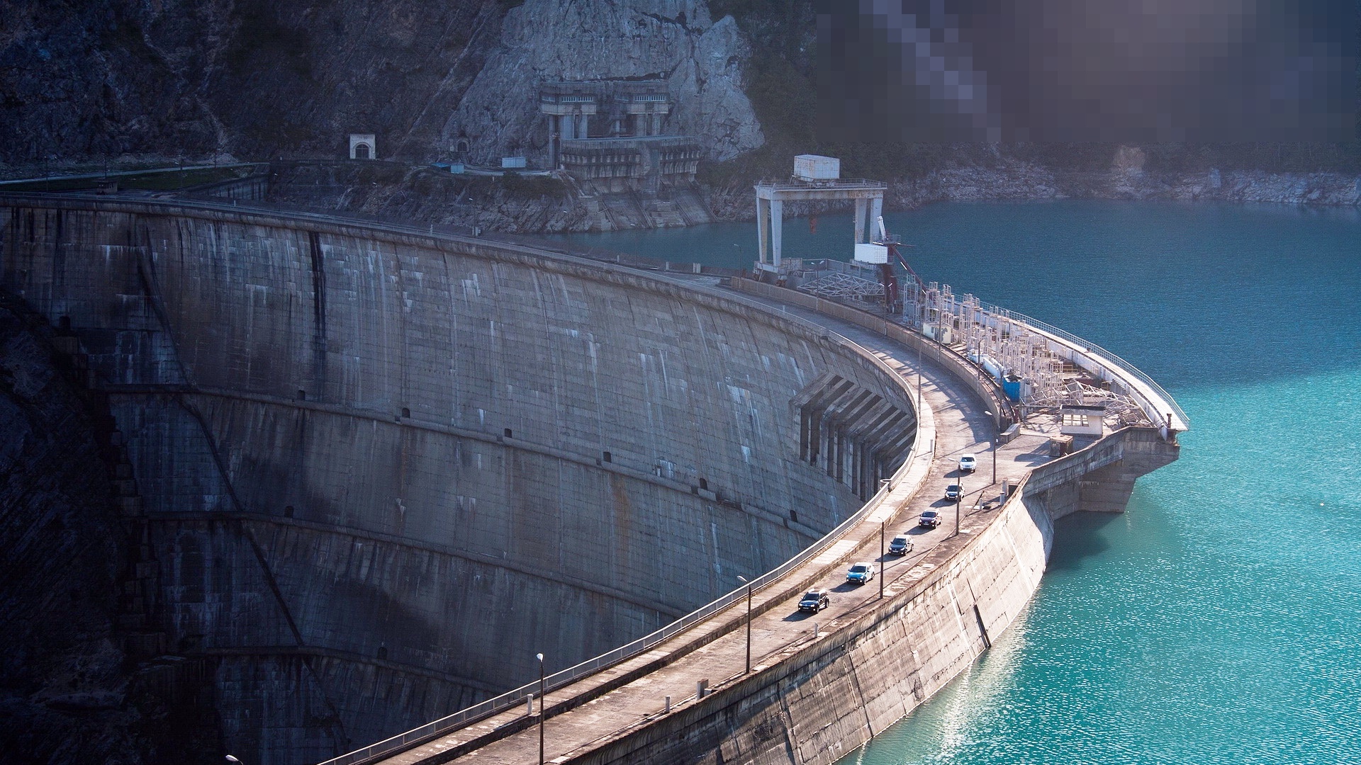 2019-5-13 龍造水電站項(xiàng)目---10.5kV發(fā)電機(jī)中性點(diǎn)電阻柜兩套發(fā)貨